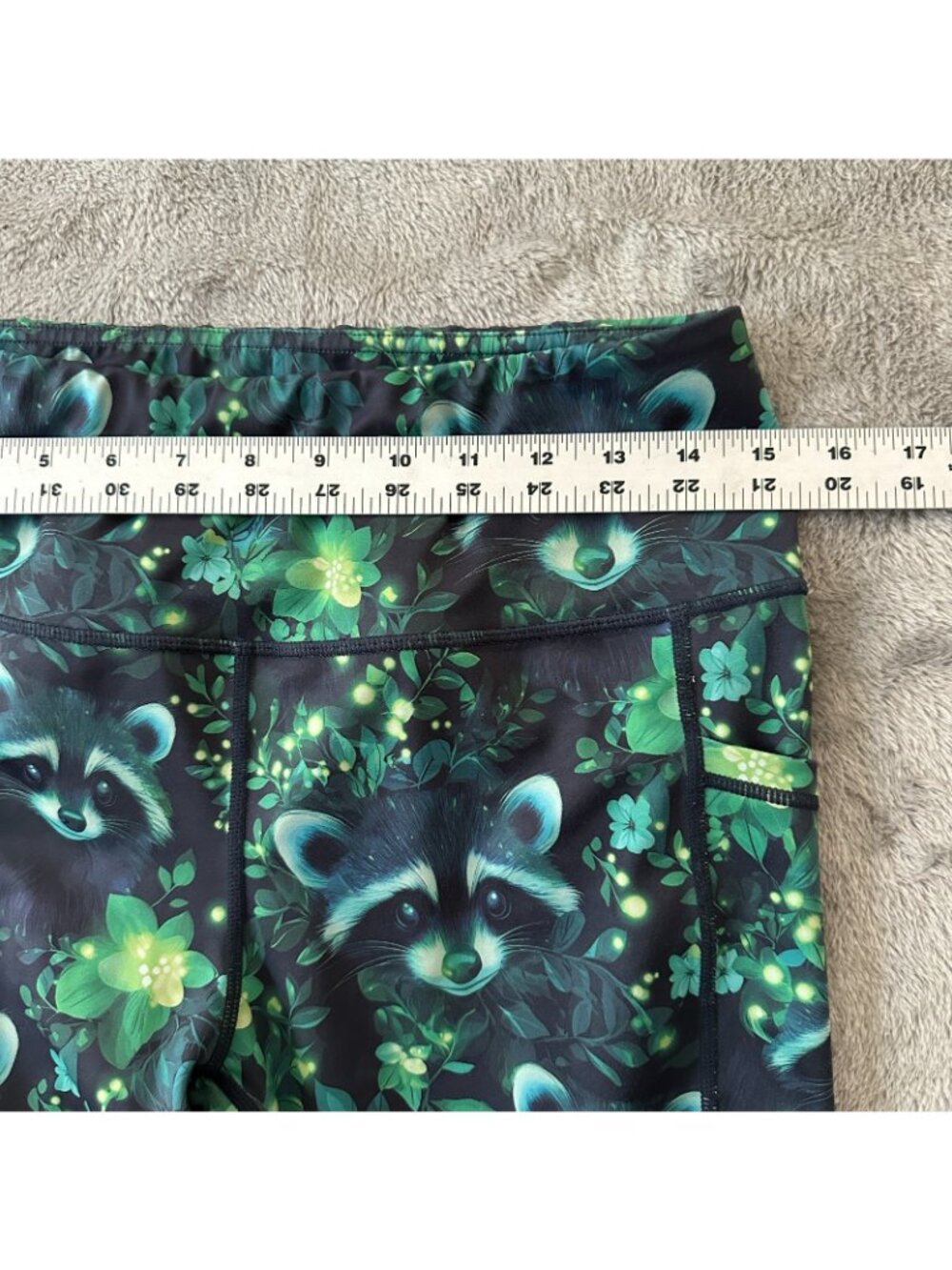 CVG Constantly Varied Gear Mischief Racoon Leggings LARGE - Picture 4 of 5